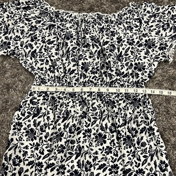 Kindred | Navy and White Floral Maxi Dress size Petite Large - Picture 11 of 13